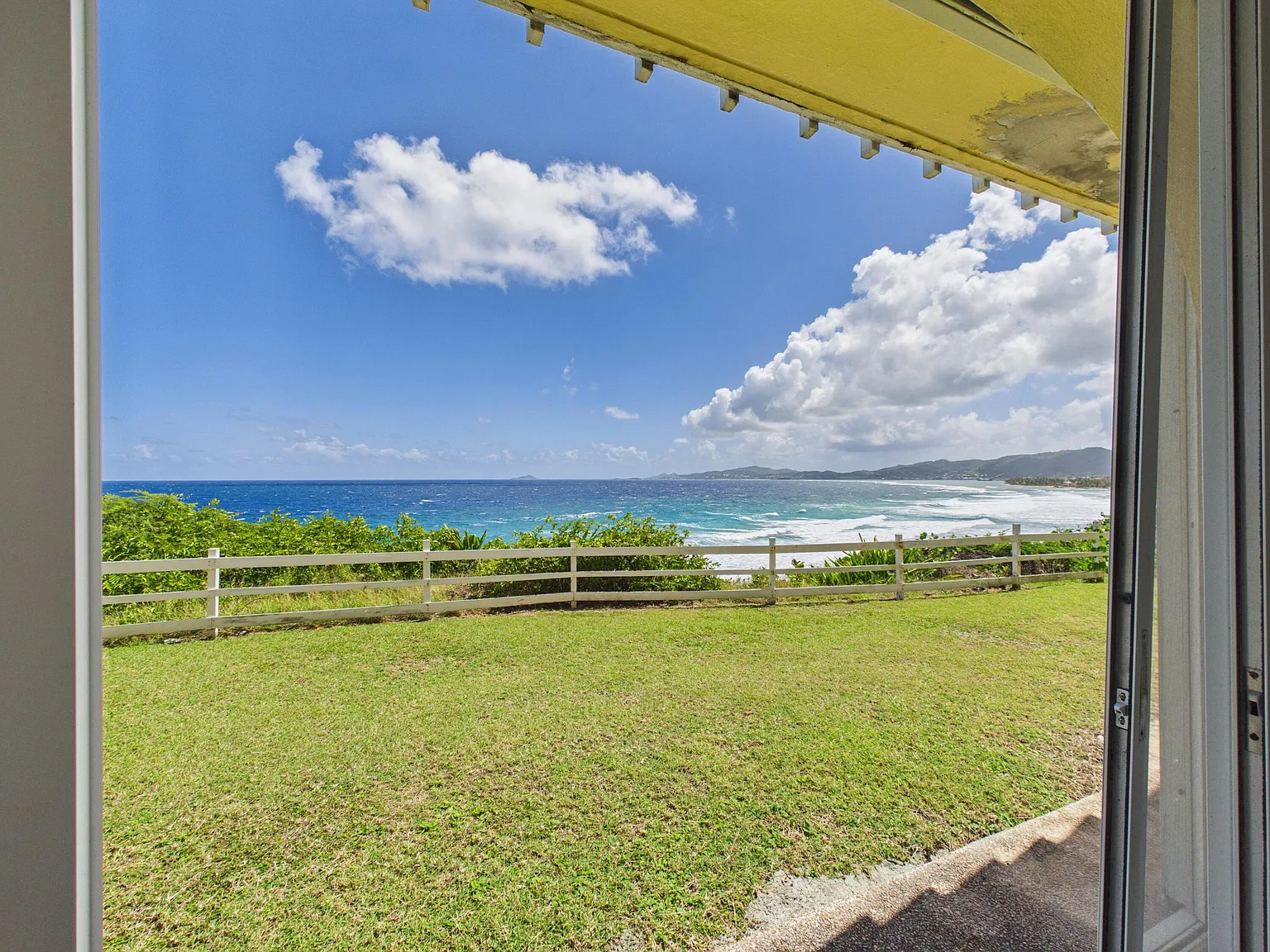 2 bed, $3,000 — Photo 2