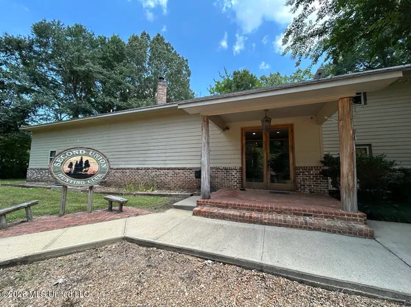 Annas Bottom Rd, Natchez, MS 39120