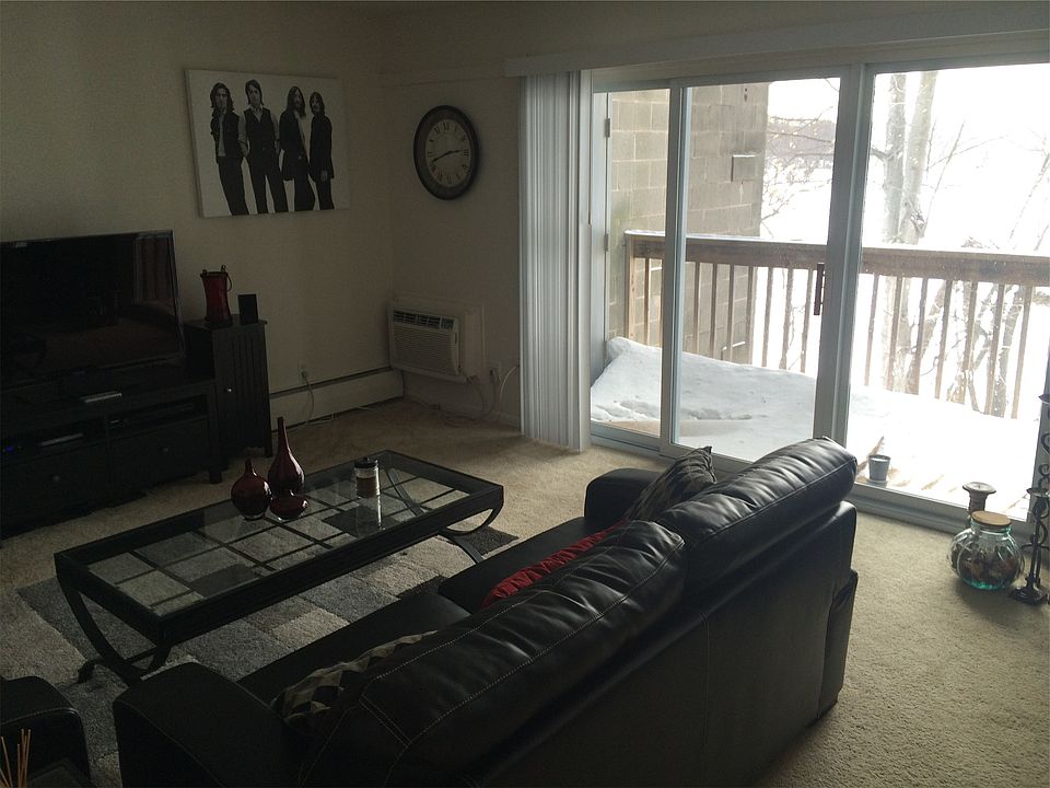 Living Room Door and Balcony with view of River