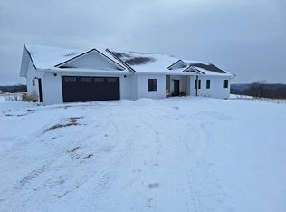 S5044 Nottingham Rd, Viroqua, WI 54665