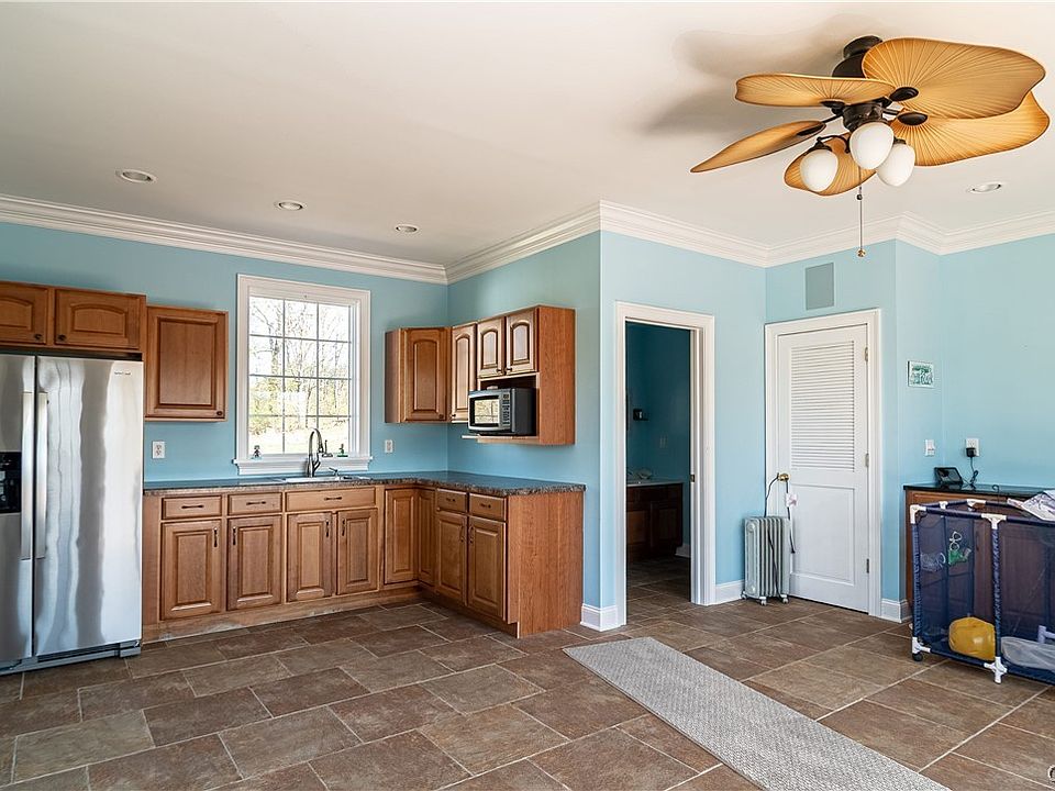 631 Quackenbush Rd, Schenectady, NY 12306 Zillow