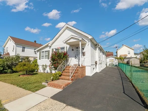 425 Princeton Ave, Hillside Twp., NJ 07205
