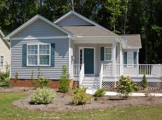 232 Pocahontas Rd, Kilmarnock, VA 22482