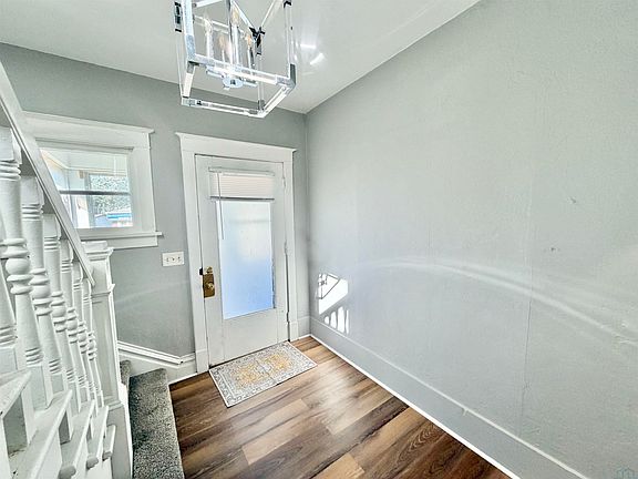 5th image of 1221 Morningside Ave