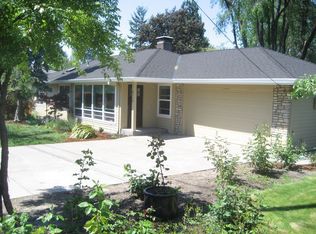 6715 SW Pine St, Tigard, OR 97223