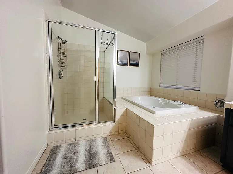 10001 Boone Valley Dr — Photo 13