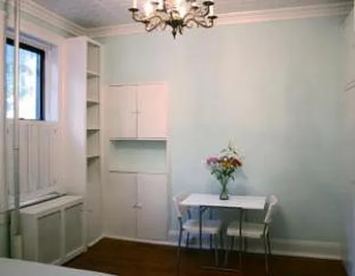 Rented by Adina Realty | media 42