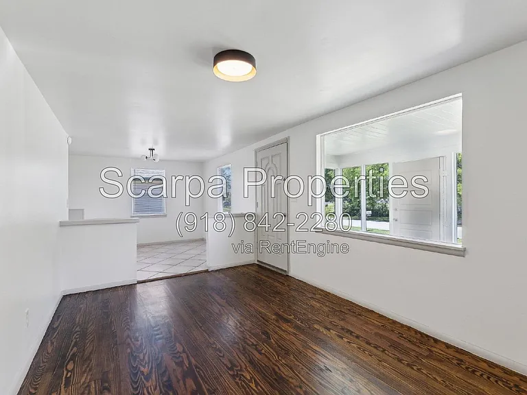 202 E 4th Ave — Photo 5
