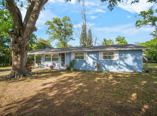 903 Dixie Maid Ln, Valrico, FL 33594