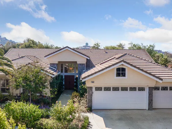 1880 Crystal View Cir, Thousand Oaks, CA 91320