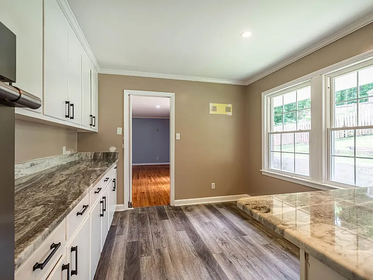 4222 Arbutus Dr — Photo 24