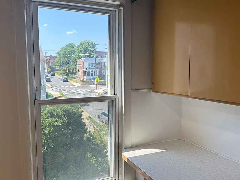 1326 Banning St #3 — Photo 7