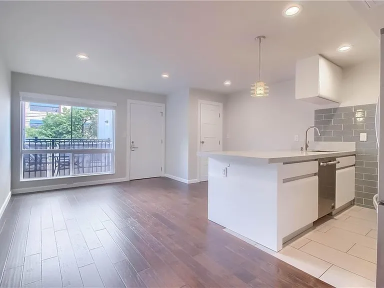 3110 Red River St #210 — Photo 12