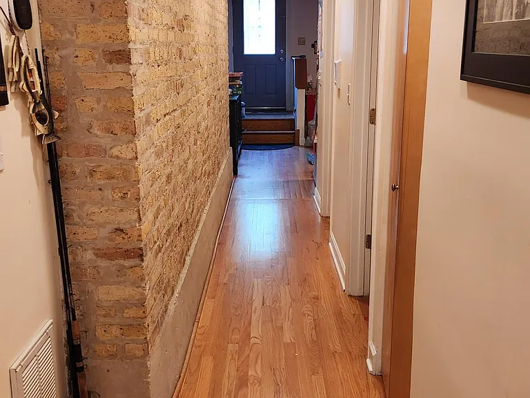 2623 N California Ave #1 — Photo 6
