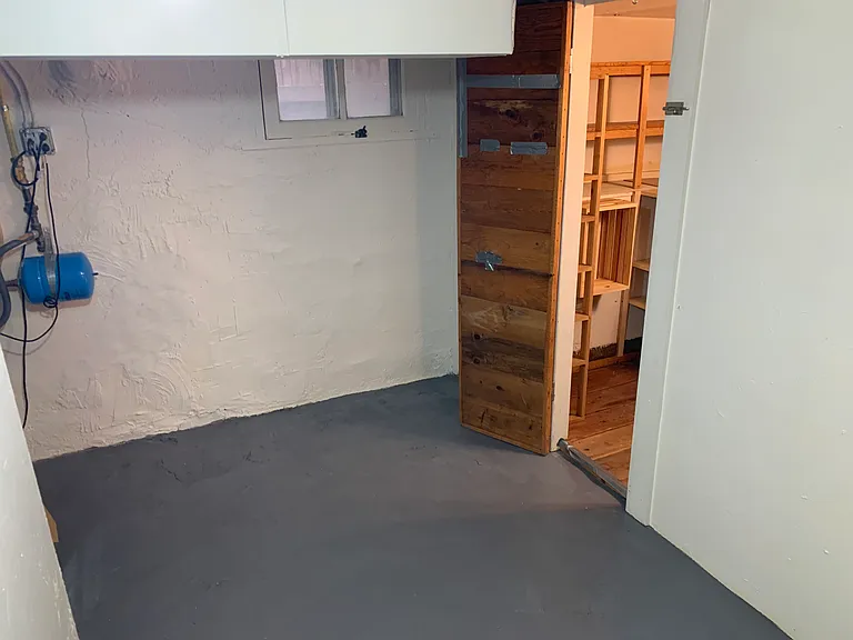 Extra space and pantry closet