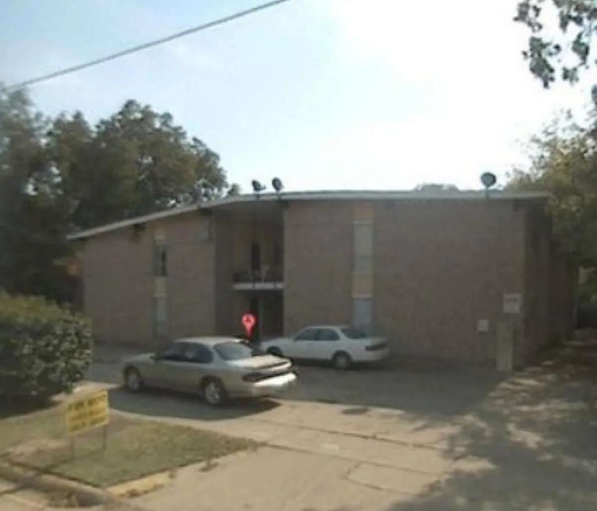 Building Photo - 510 Texas St #6