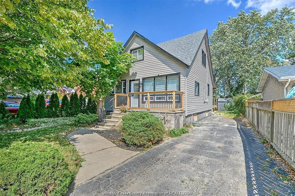 3 bed, 2.5 bath, $2,800 — Photo 1