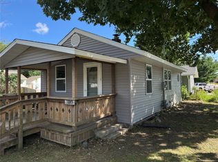 3001 Bever St, Cedar Rapids, IA 52403
