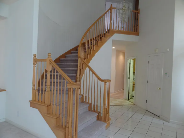 1852 Loma Linda Cir — Photo 6