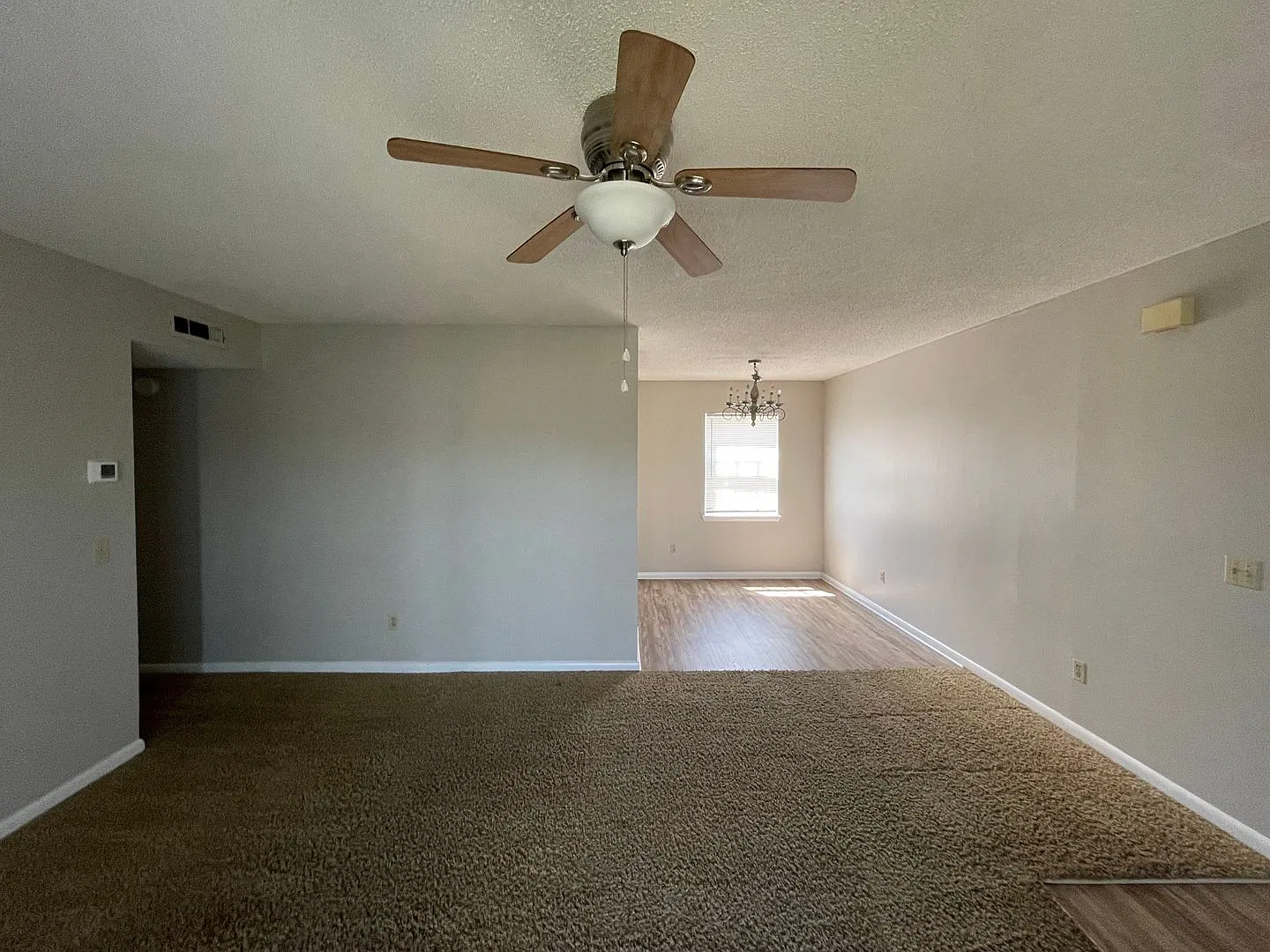 815 E Lee Street — Photo 3