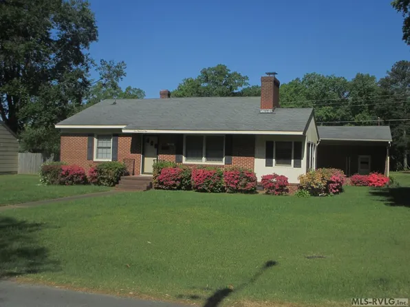 901 Wilson St, Roanoke Rapids, NC 27870