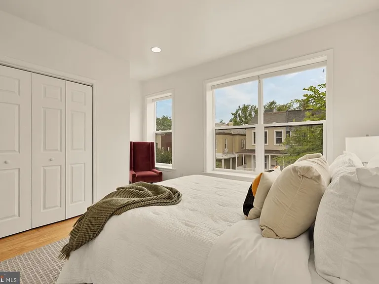 760 Gresham Pl NW #5164696158 — Photo 14