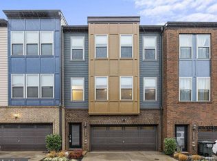 9914 Hopkins Loop, Manassas, VA 20110