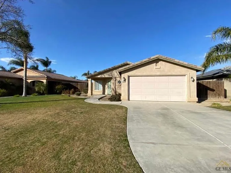 6002 Piacenza Pl — Photo 3