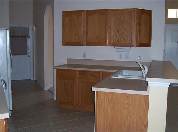 4th image of 11955 SE 178th St