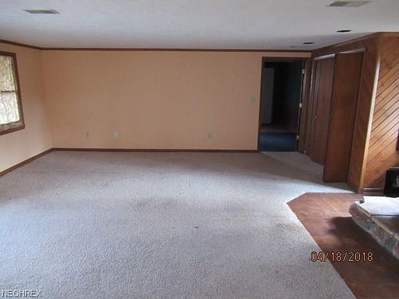 5th image of 3762 Harold Dr