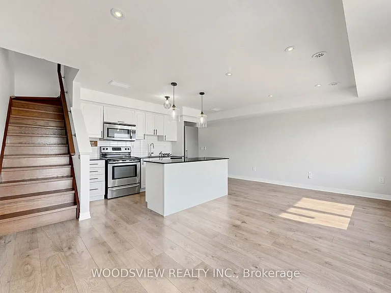 185 William Duncan Rd #9 — Photo 3