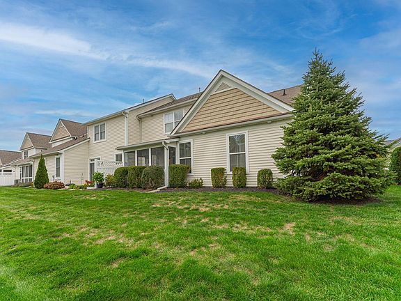 3rd image of 4583 Tremont Club Dr #27
