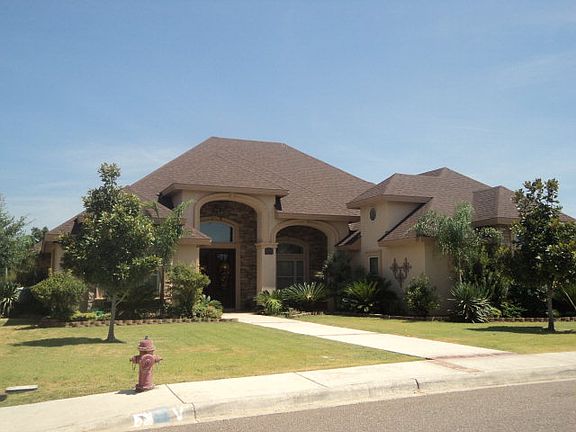 2nd image of 117 Robert Cir
