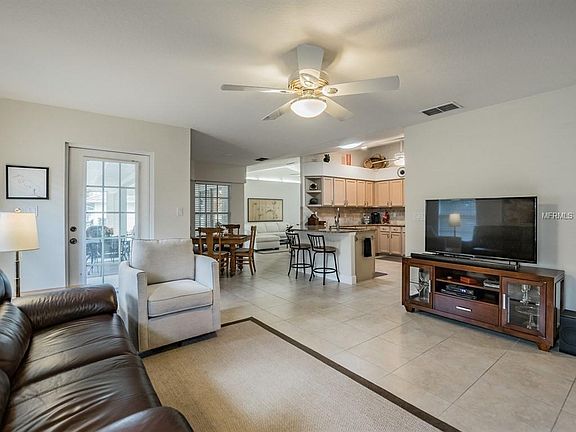 4th image of 10710 Moshie Ln