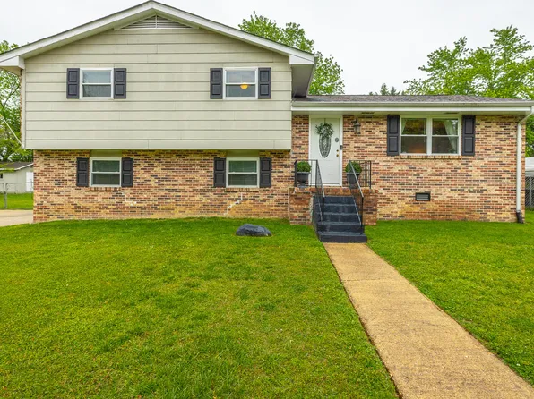 10 Dogwood Dr, Fort Oglethorpe, GA 30742