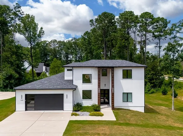 1020 Hunter Lee Dr, Bryant, AR 72022