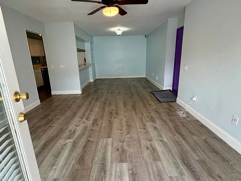 401 Waters Edge Dr — Photo 9