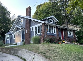 713 College Ave NE, Grand Rapids, MI 49503