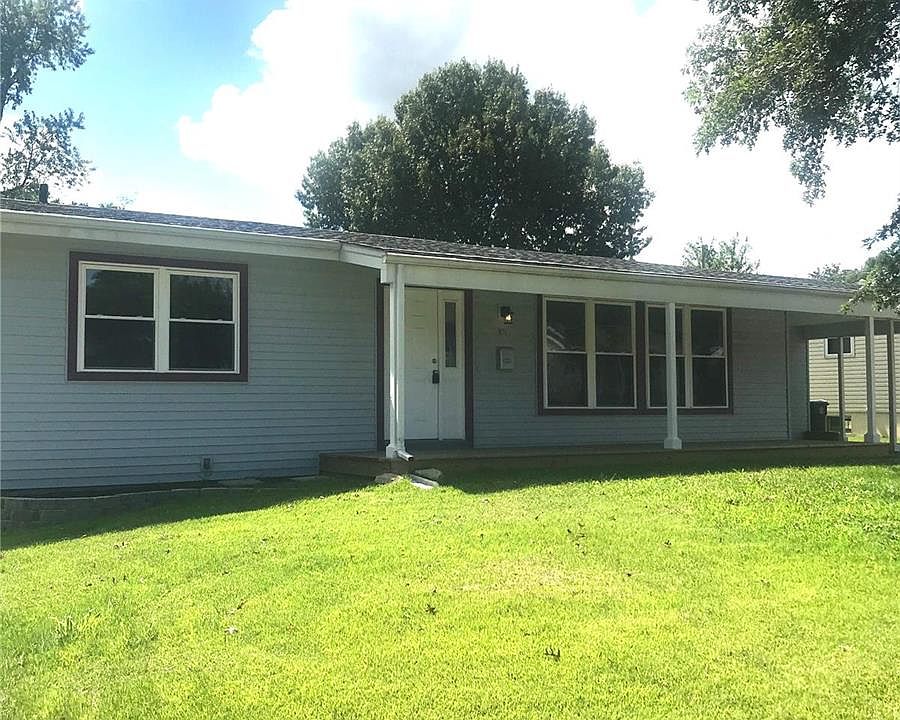 1st image of 908 Lynn Haven Ln