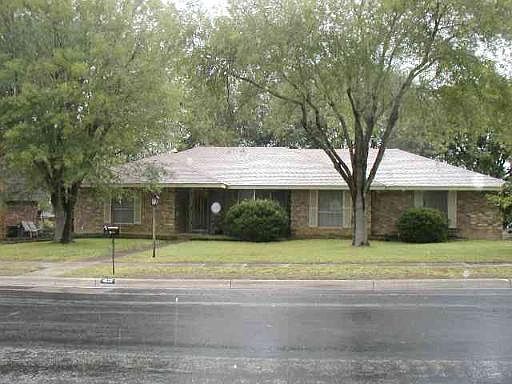 1st image of 4023 BENTWAY DR