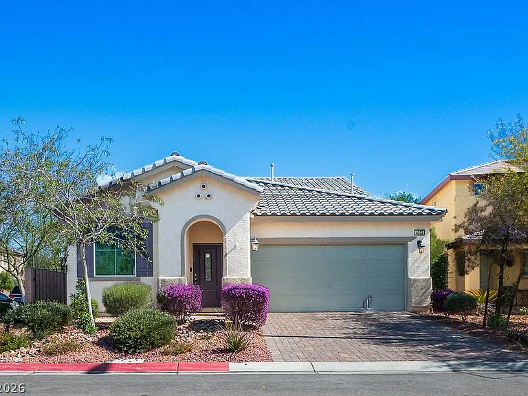 4032 Little Bay Ave — Photo 2