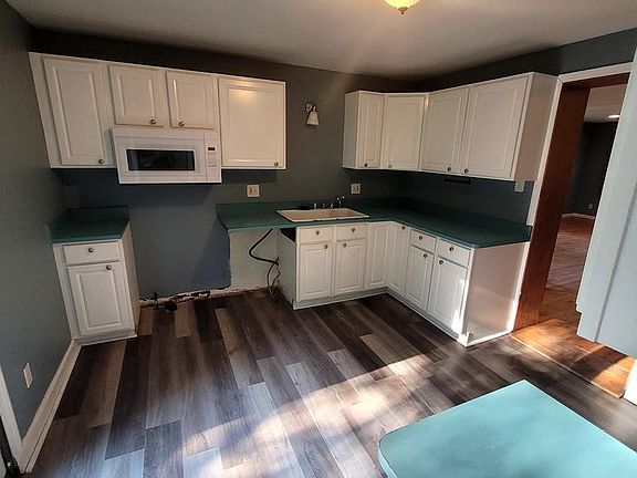 5th image of 27156 Blum St