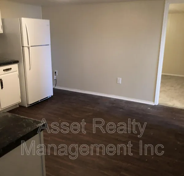 218 Britton Dr — Photo 19