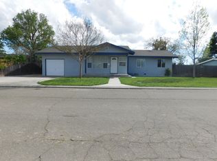1400 Laurie Ln, Modesto, CA 95355