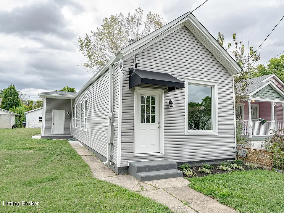 1246 Schiller Ave