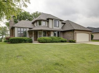 1102 Galway Rd, Joliet, IL 60431