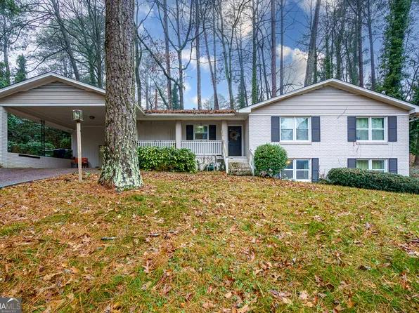 3629 Rolling Green Rdg SW, Atlanta, GA 30331