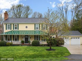 10207 Wandering Creek Rd, Vienna, VA 22182