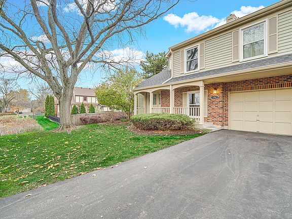 3rd image of 1352 Queensgreen Cir