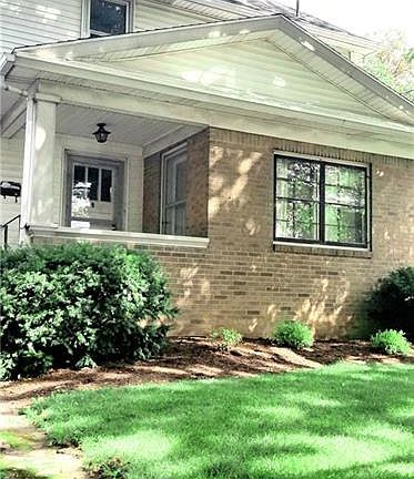 2nd image of 61 Dahlgreen Pl